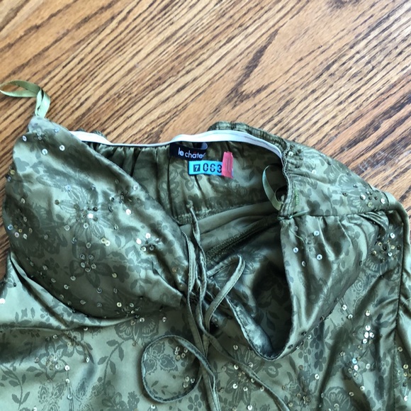 Le Chateau olive green top - Picture 3 of 9